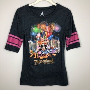 DISNEY PARKS Disneyland graphic t shirt . Size M
